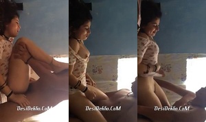 Sexy Ladki ki boobs chuste huye lund ko chut se milaya